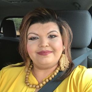 Meet your Posher, Sheila